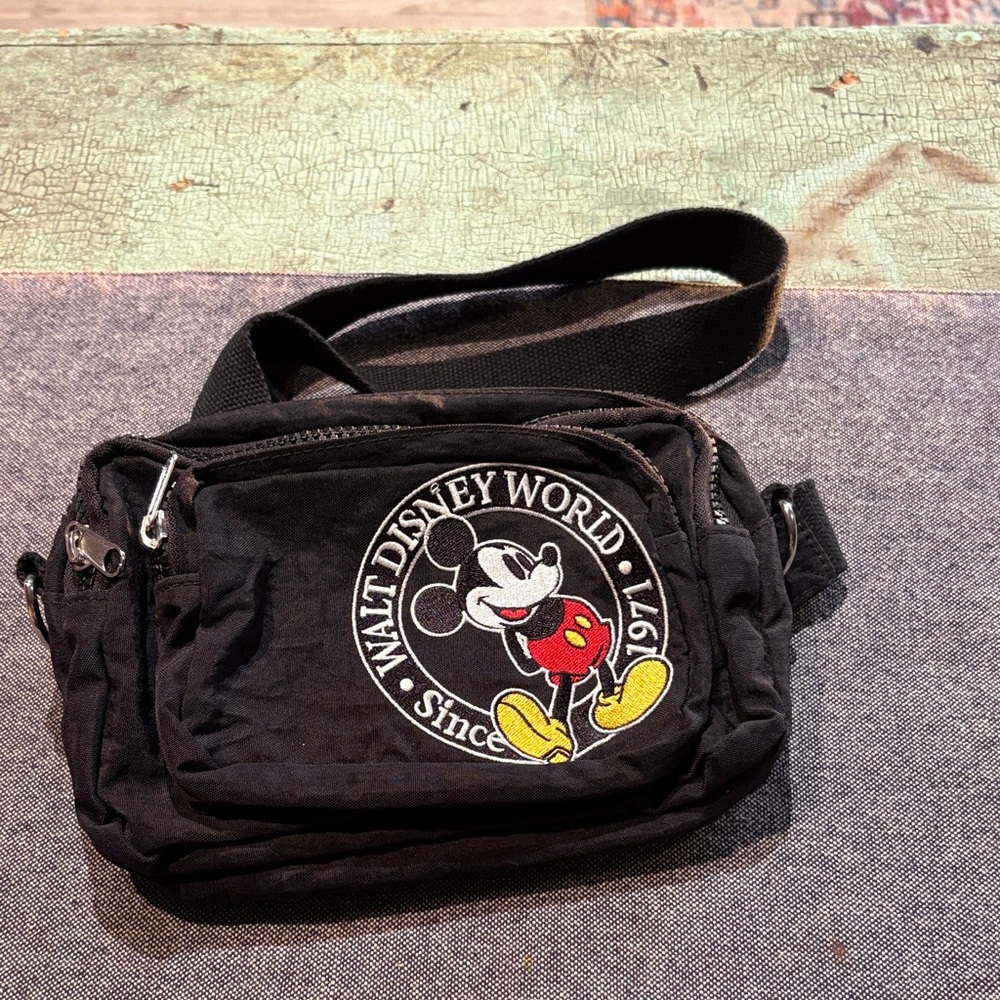 Disney Parks Mickey Mouse Crossbody Bag Walt Disney World Nylon